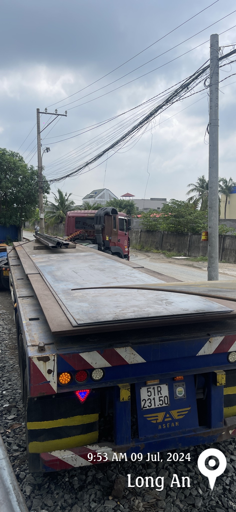 3131072276f3d4ad8de2