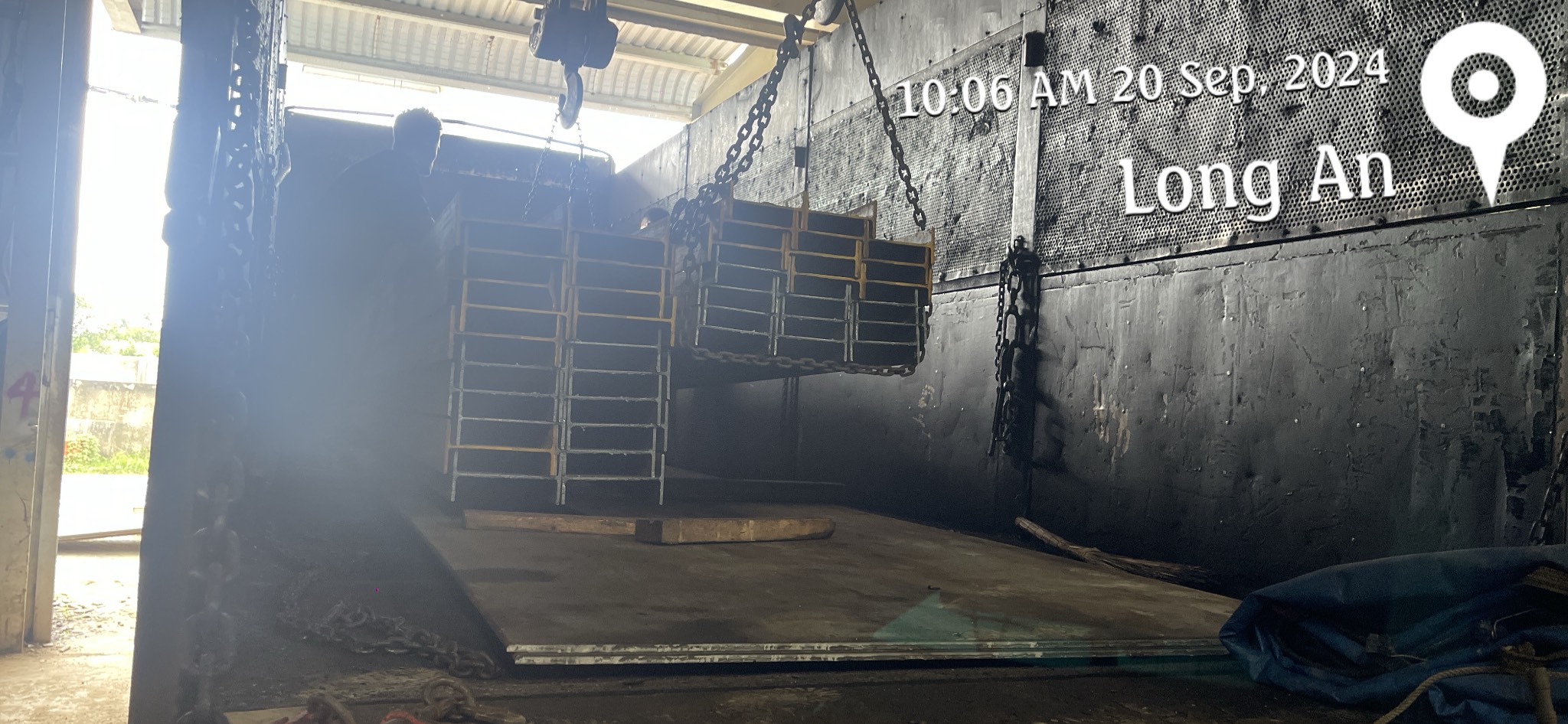 413a094f775bd105884a