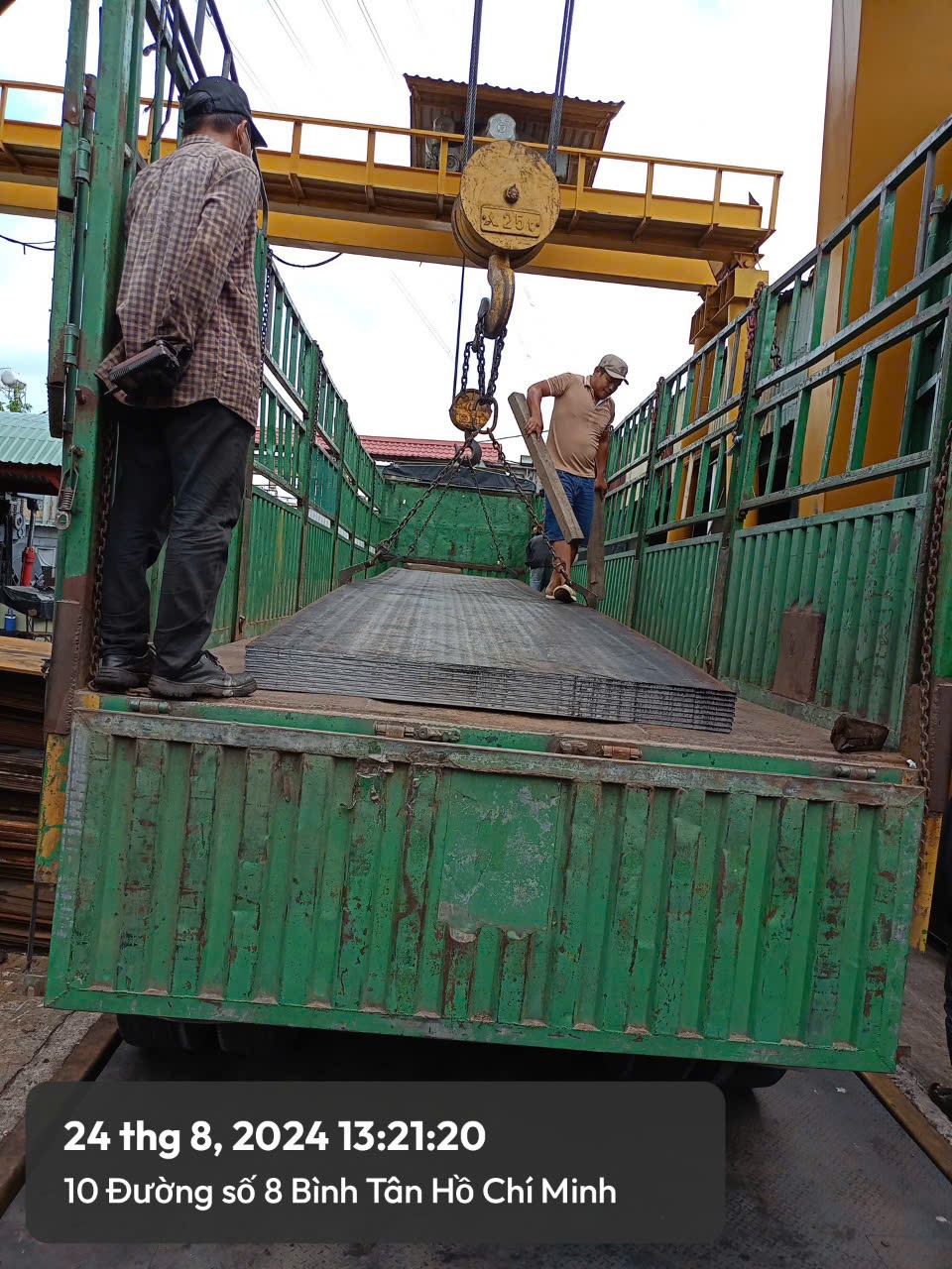 b9800c5c48eaecb4b5fb