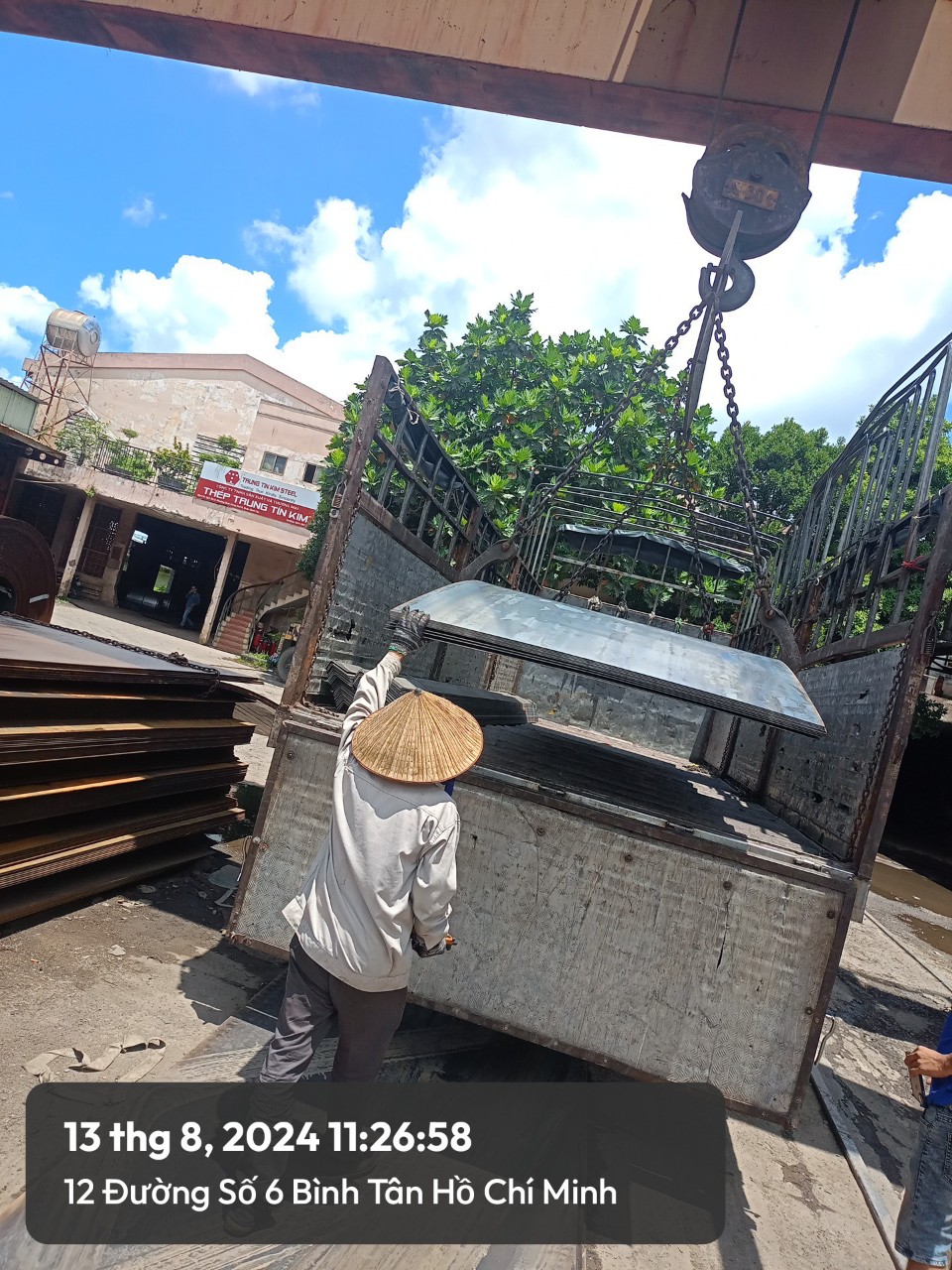 d60ec02f5b35ff6ba624